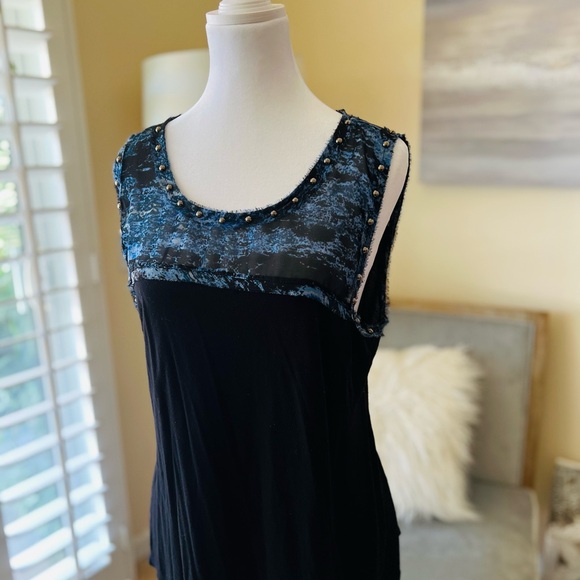 Rock & Republic Black and Blue Top with Silvertone Stud Accents - Picture 1 of 6